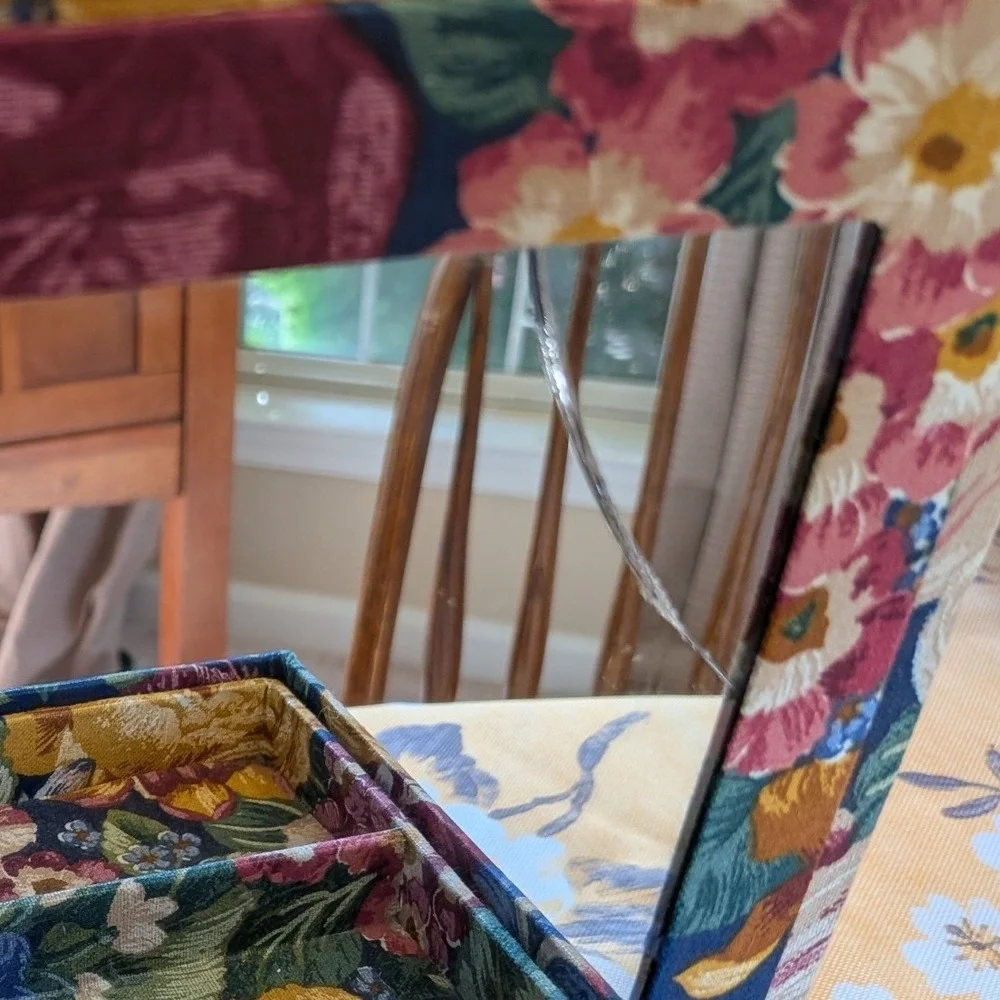 Vintage 1995 Tapestry Floral Jewelry Box Shabby Chic Style AS IS Cracked Mirror